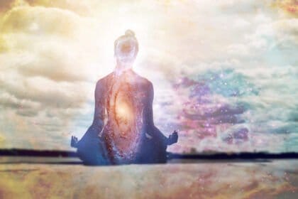 Comment équilibrer votre Chakra couronne pour une clarté d'esprit ultime
