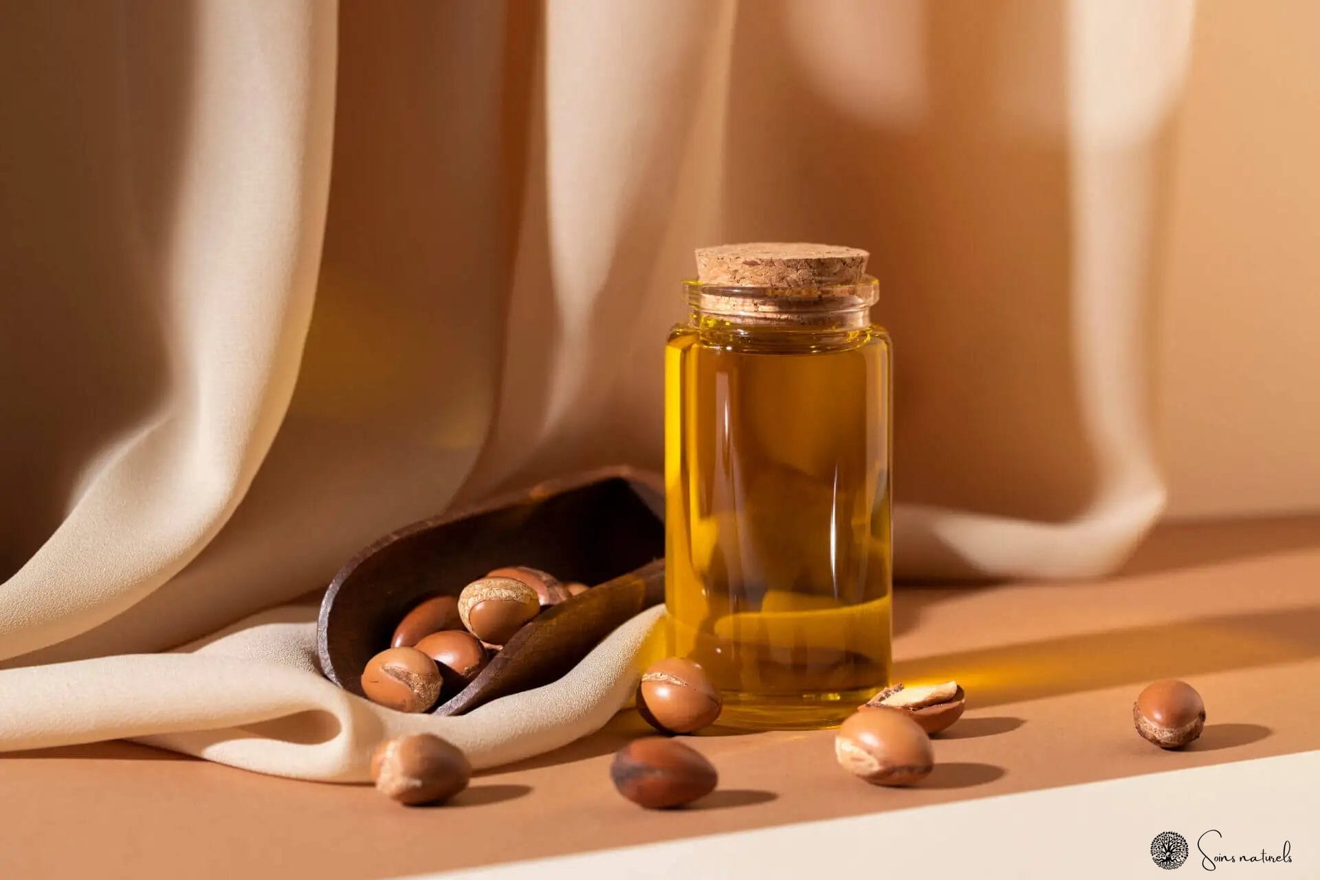 Les bienfaits de l'huile d'argan pour des cheveux resplendissants