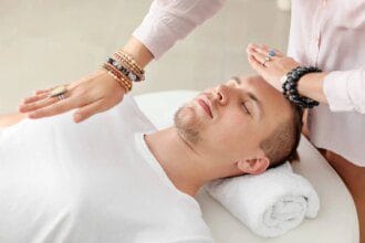 Le Reiki : une thérapie alternative pour une santé optimale