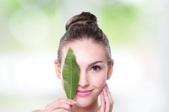 Les cosmétiques biologiques : la clé d'une peau sensible apaisée et protégée